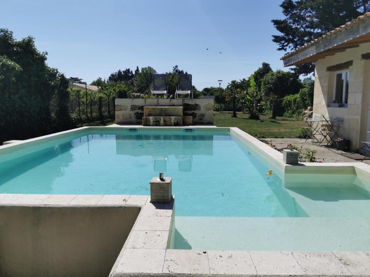 Jolie Villa Avec Piscine Dans Le St Emilionnais Sainte-Terre Exteriér fotografie
